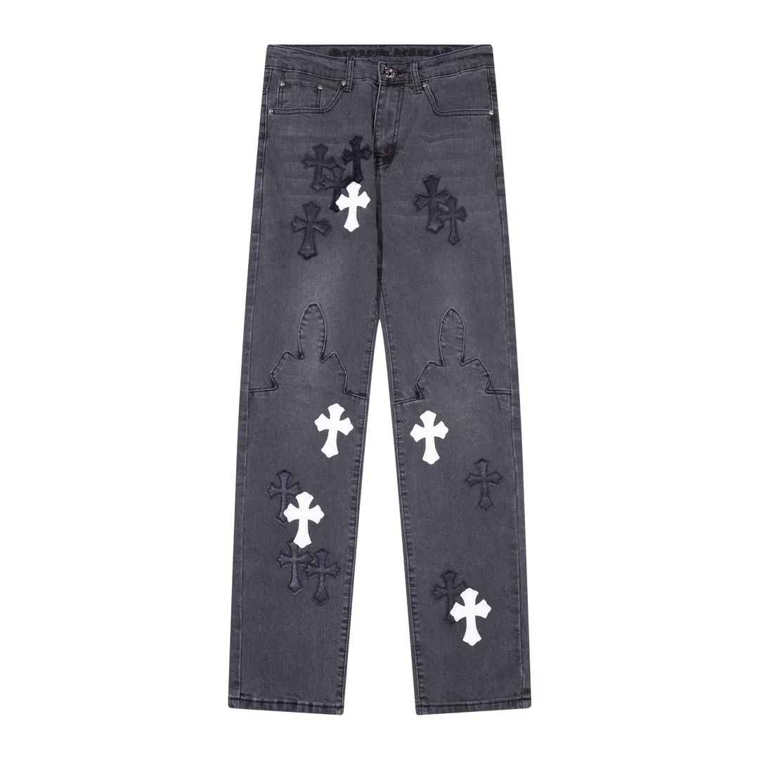 P260 Style number: H499 Chrome Hearts Ma Siwei's same CH Chrome Hearts heavy-duty splicing high street jeans exudes uninhibited personality and unique charm. Every wear and tear is carefully designed to present a unique artistic feel. Made of imported denim fabric, which has undergone heavy industrial washing and destruction treatment, the trousers show a super cool effect on the upper body, allowing you to dominate the fashion stage.  This is more than just a pair of jeans, it is an expression of attitude. With its unique design concept and ultimate pursuit of details, Croxin breaks traditional boundaries and defines the jeans trend in the new era. The trousers are made of double-layer woven fabric and matched with customized hardware, showing an incomparably beautiful and unique style, making every wearer the focus of fashion. Imported denim fabric, super heavy-duty washed and damaged, the upper body is super cool! Customized hardware. Unbeatable and beautiful style. The production process is difficult. Full of high street feel. Color: Gray Size: S M L XL XXL